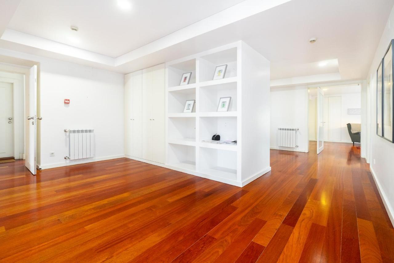 Whome | Luxury Chiado Prime Apartment Lisboa Exteriör bild